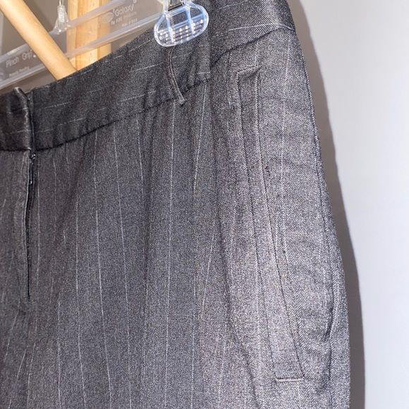 Women’s Worthington Dress Dark Gray Pin Striped Pants 16 petite - Picture 3 of 10